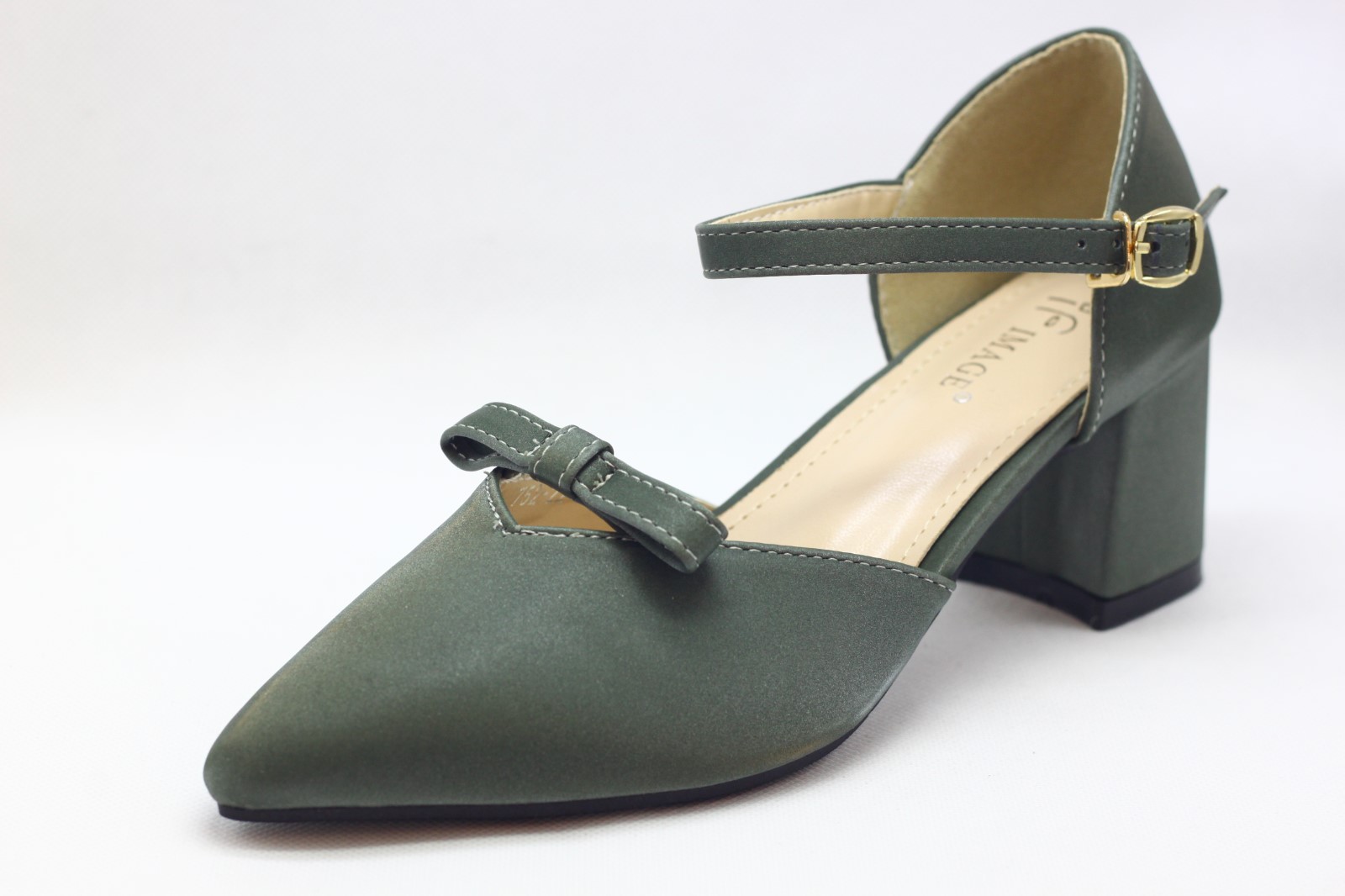 green 2 inch heels