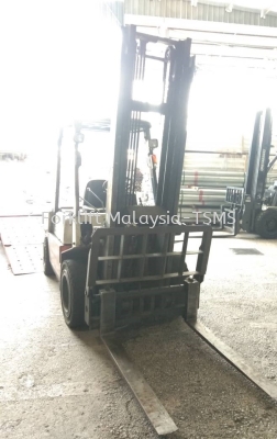 3.0 ton Nissan Forklift