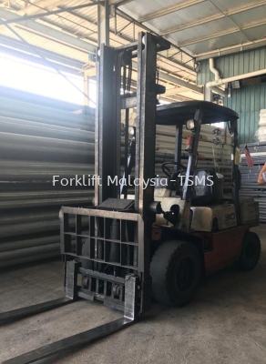 3.0 ton Nissan Forklift