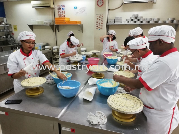 practical class Patisserie Full Time Course Johor Bahru (JB), Malaysia, Desa Tebrau Course, Class | Pastry Art & Culinary Academy Sdn Bhd