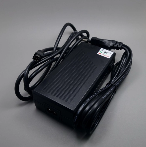 Leica GKL-22 Charger for GEB70 187 87