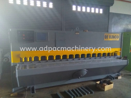 Used "HACO" Hydraulic Shearing Machine / Cutting Machine