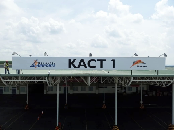 Airport KACT KLIA 1 Signage Signage Seremban, Nilai, Malaysia, Negeri Sembilan Manufacturer, Supplier, Supply, Supplies | A Class Neon Sign Sdn Bhd