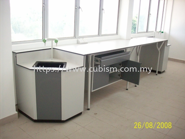  Laboratory Top Laboratory Top Johor Bahru (JB), Malaysia, Tebrau Supplier, Suppliers, Supply, Supplies | CUBISM