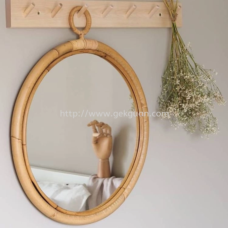 MIR 026 - RATTAN MIRROR