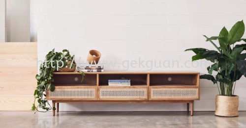 TC 002 - RATTAN TV CONSOLE