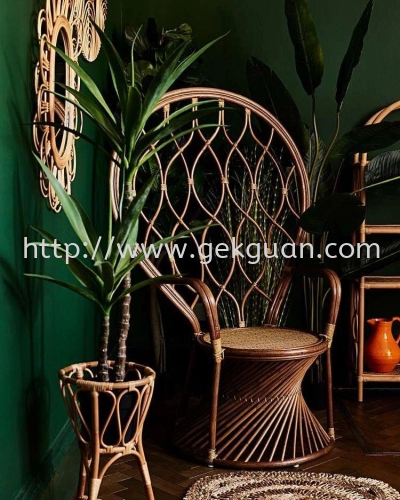 RPC 021 - RATTAN PEACOCK CHAIR 