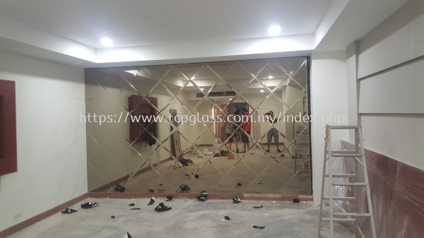 Pattern + Joint Bronze Mirror JOINT BRONZE MIRROR Selangor, Malaysia, Kuala Lumpur (KL), Puchong Supplier, Suppliers, Supply, Supplies | TCP Glass Trading Sdn Bhd