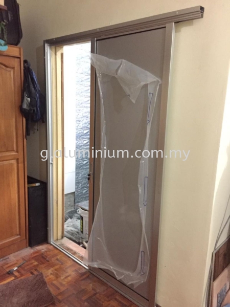 sliding door one panel + composite panel silver  Aluminium Sliding Doors Selangor, Malaysia, Kuala Lumpur (KL), Cheras Supplier, Installation, Supply, Supplies | GL GLASS & ALUMINIUM TRADING