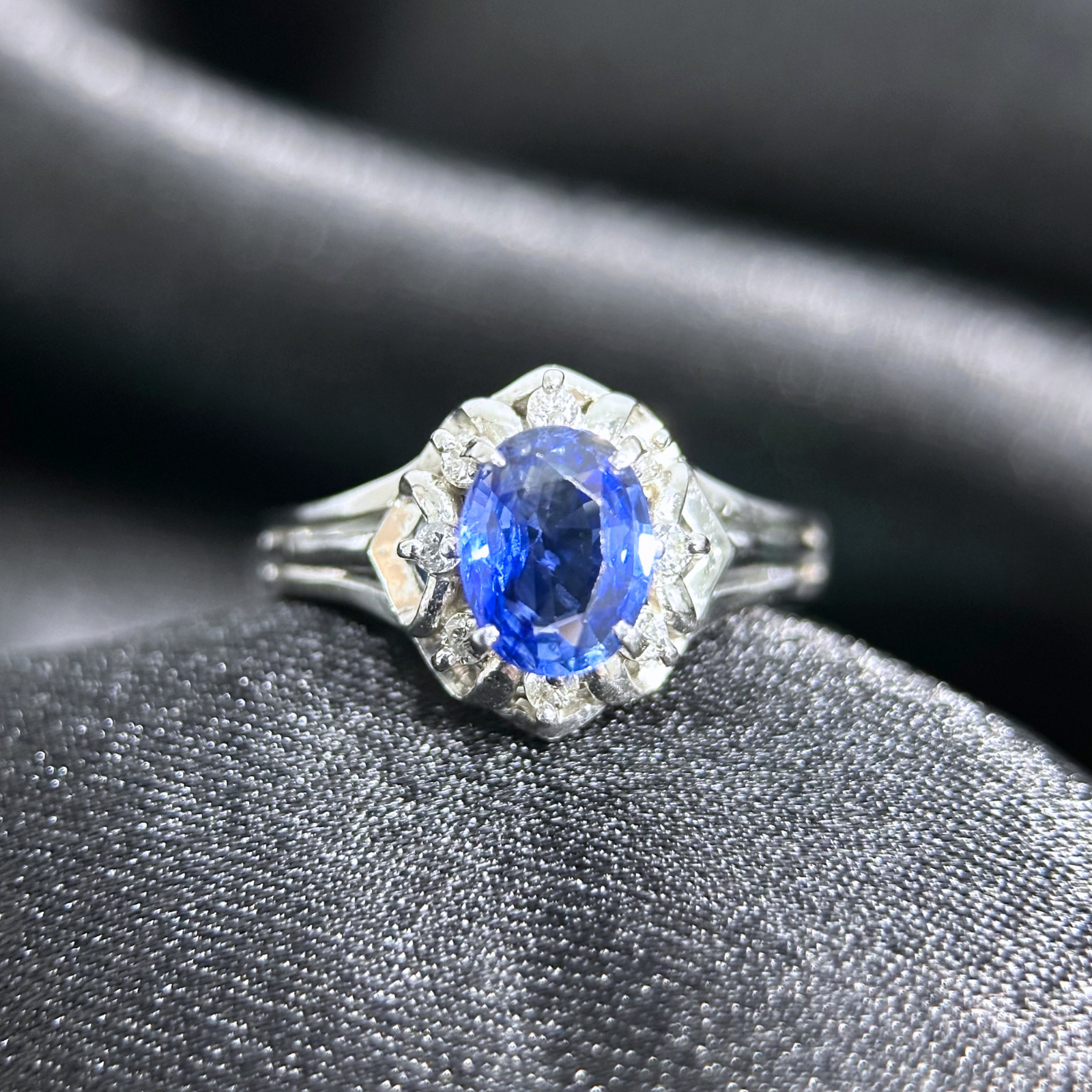Blue Sapphire Ring with Diamonds