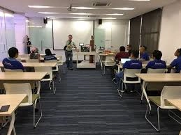 Helium Leak Training for Tube Fitting in Industrial Fluid System