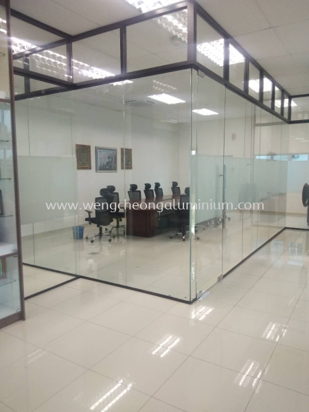  Frameless Temp Swing Door Selangor, Malaysia, Kuala Lumpur (KL), Sungai Buloh Supplier, Suppliers, Supply, Supplies | Weng Cheong Glass Trading Sdn Bhd