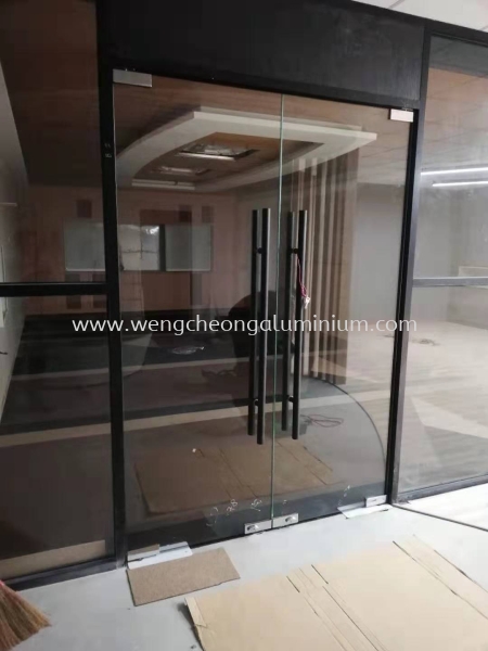  Frameless Temp Swing Door Selangor, Malaysia, Kuala Lumpur (KL), Sungai Buloh Supplier, Suppliers, Supply, Supplies | Weng Cheong Glass Trading Sdn Bhd