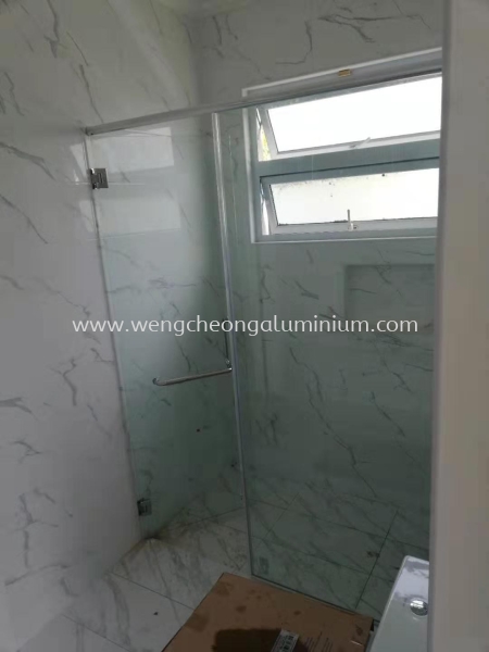  Swing Door Shower Screen Tempered Glass Selangor, Malaysia, Kuala Lumpur (KL), Sungai Buloh Supplier, Suppliers, Supply, Supplies | Weng Cheong Glass Trading Sdn Bhd