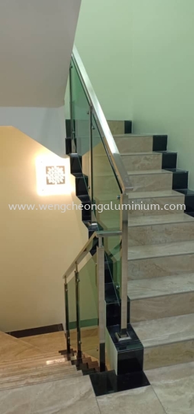  Staircase Glass With Stainless Steel Railing Selangor, Malaysia, Kuala Lumpur (KL), Sungai Buloh Supplier, Suppliers, Supply, Supplies | Weng Cheong Glass Trading Sdn Bhd
