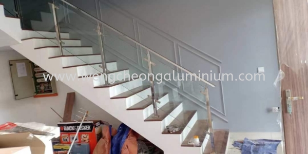  Staircase Glass With Stainless Steel Railing Selangor, Malaysia, Kuala Lumpur (KL), Sungai Buloh Supplier, Suppliers, Supply, Supplies | Weng Cheong Glass Trading Sdn Bhd