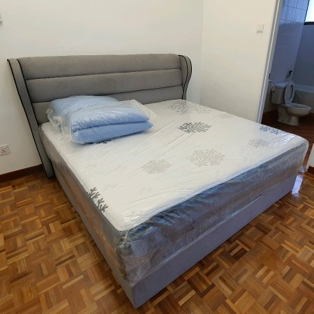 KING Size bed sets with Pocket springs latex and memory foam bedframes Deliver in Sky avenue gurney Penang