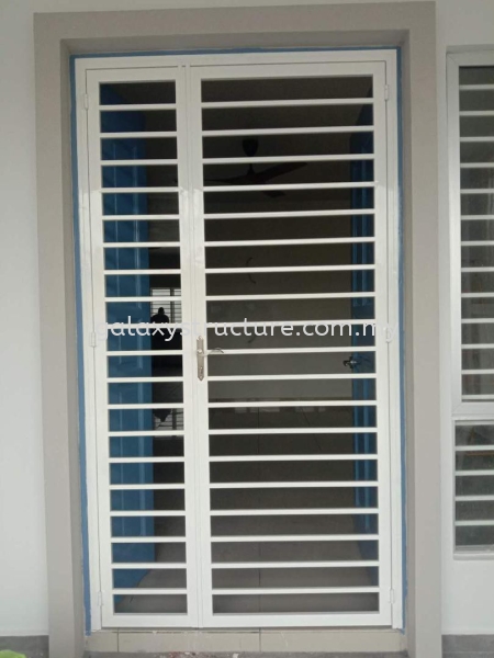 White Grille Door @ Jalan Bentara 19F KS7 Taman Saga, Klang Grill Door Selangor, Malaysia, Kuala Lumpur (KL), Shah Alam Supplier, Suppliers, Supply, Supplies | GALAXY STRUCTURE & ENGINEERING SDN BHD