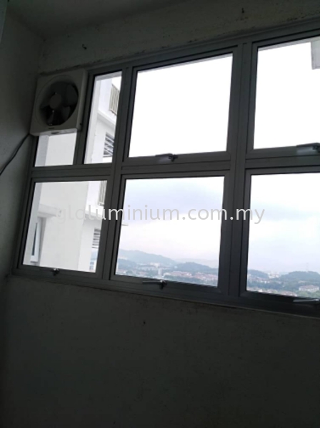Top hung @savile@kajang.jalan Reko. Kajang Aluminium Casement Windows  Selangor, Malaysia, Kuala Lumpur (KL), Cheras Supplier, Installation, Supply, Supplies | GL GLASS & ALUMINIUM TRADING