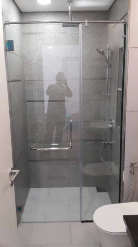 Shower Screen