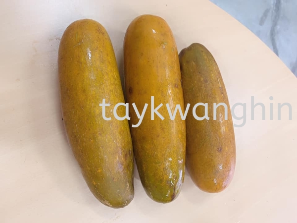 Cucumber Old  Fresh Vegetable Johor Bahru (JB), Malaysia, Masai Supplier, Suppliers, Supply, Supplies | Tay Kwang Hin Trading Sdn Bhd