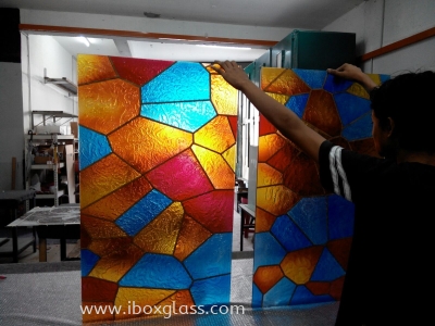 Stained Glass Design on Fused Glass