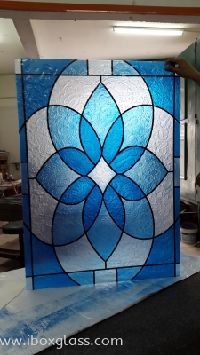 Stained Glass Design on Fused Glass