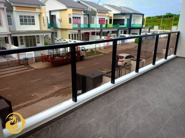 Balcony Glass Balcony glass Glass products Residential  Johor Bahru (JB), Malaysia, Ulu Tiram Supplier, Manufacturer, Supply, Supplies | GAO YONG GLASS & ALUMINIUM WORKS SDN. BHD.