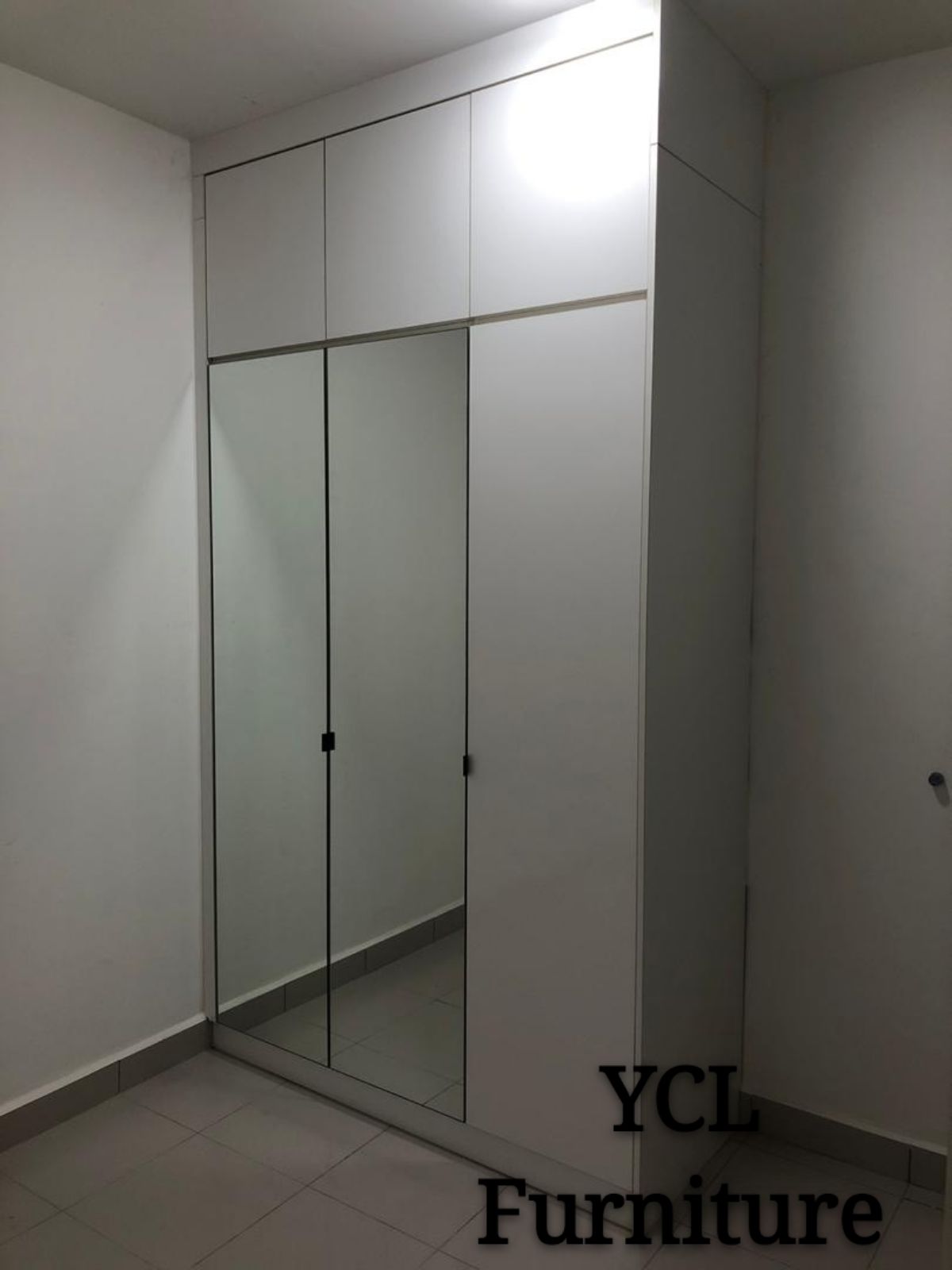 Melamine Gloss White Wardrobe D'Cerrum Ecohill