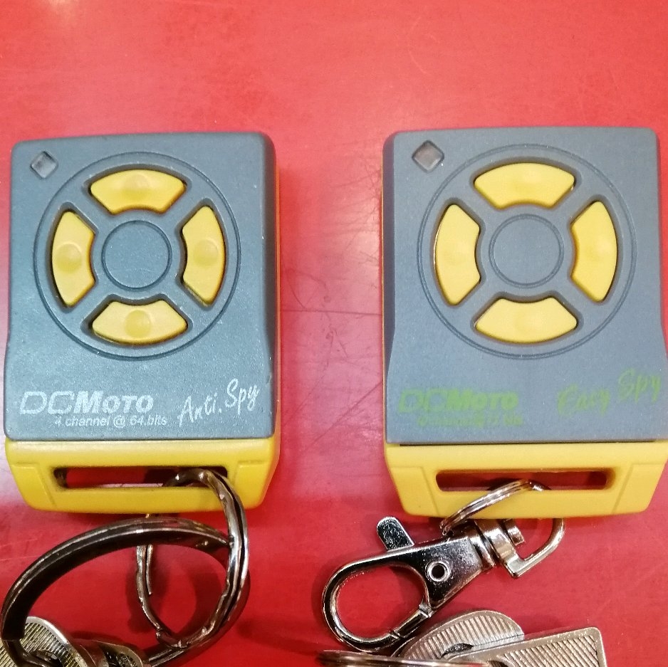 DC MOTOR Remote control Auto Gate Remote Ccontrol Selangor, Malaysia ...