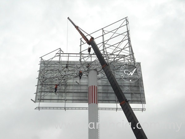  Project (Gardenia 30'ft x 60'ft x 100'ft Unipole) Signboard Puchong, Selangor, Kuala Lumpur (KL), Malaysia. Supplier, Supplies, Manufacturer, Maker | Arancia Asia Sdn Bhd