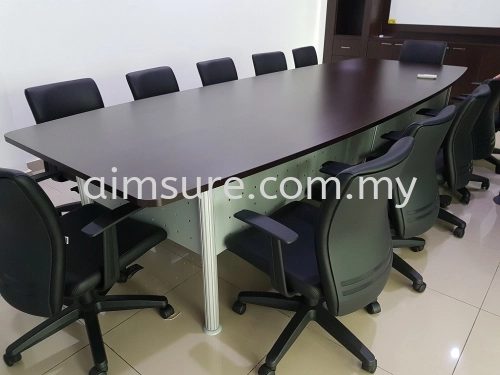 Boat shape conference table with double modesty panel and pole leg