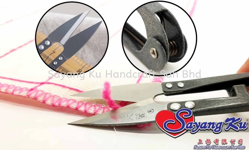 (2 Size)Sewing scissors Thread cutter / Gunting benang (Random Color)