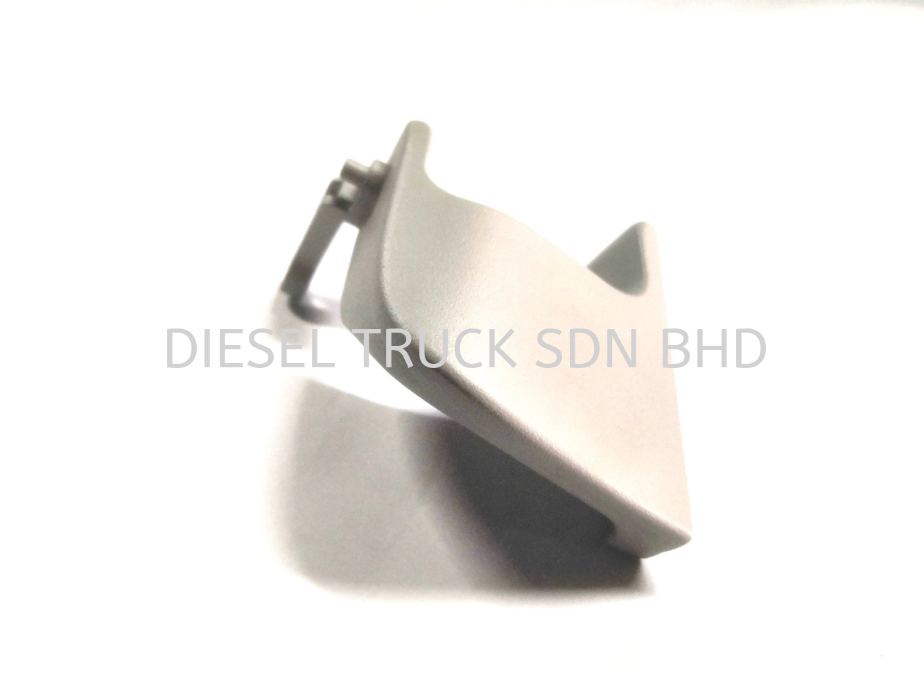 DOOR INNER HANDLE (LH) R SERIES 1486799 