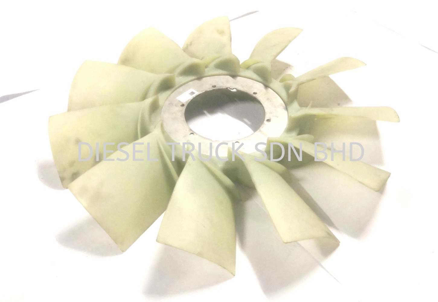 FAN BLADE 11 LEAF (P/R SERIES) 750MM 7077110 