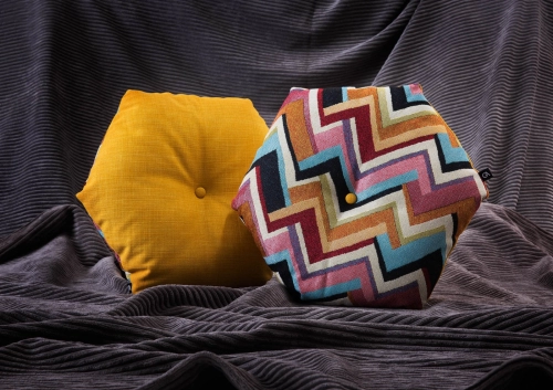 Hexa Pillow