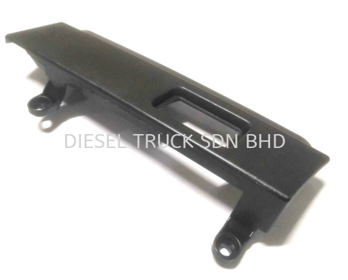 FOOT STEP CASING OUTER (LH) 4 SERIES 1354593 