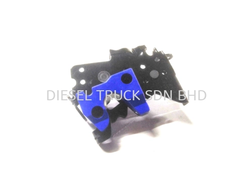 GRILL PANEL LOCK LATCH LH (G SERIES) LHD 1902360