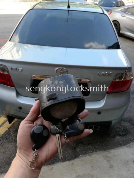 Copy car remote control ( Toyota Vios ) car remote Selangor, Malaysia, Kuala Lumpur (KL), Puchong Supplier, Suppliers, Supply, Supplies | Seng Kong Locksmith Enterprise