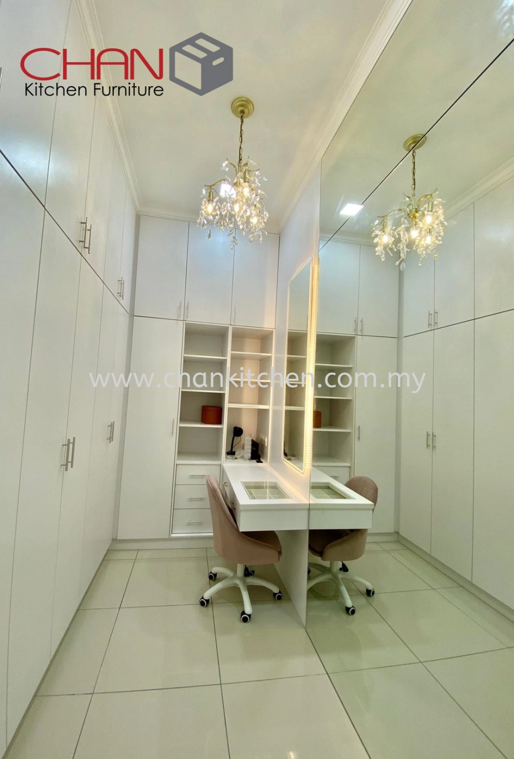 SWING DOOR WARDROBE WITH DRESSING TABLE 