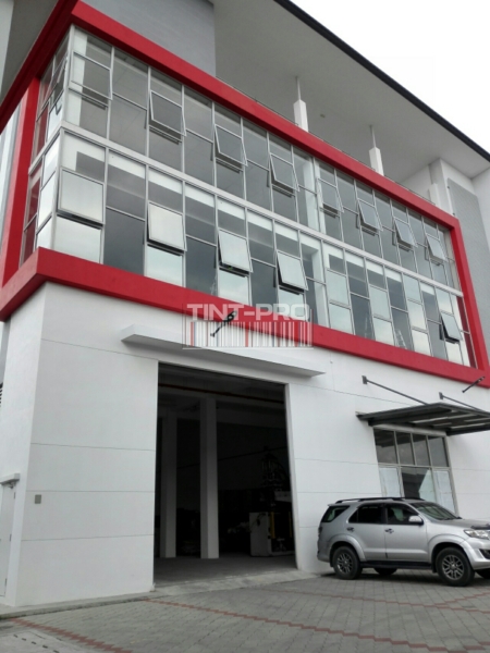 Silver Grey FACTORY TINT  MERU Commercial Film Tinted Bangunan Selangor, Malaysia, Kuala Lumpur (KL), Shah Alam Supplier, Supply, Supplies, Installation | Tint Pro Solar Film