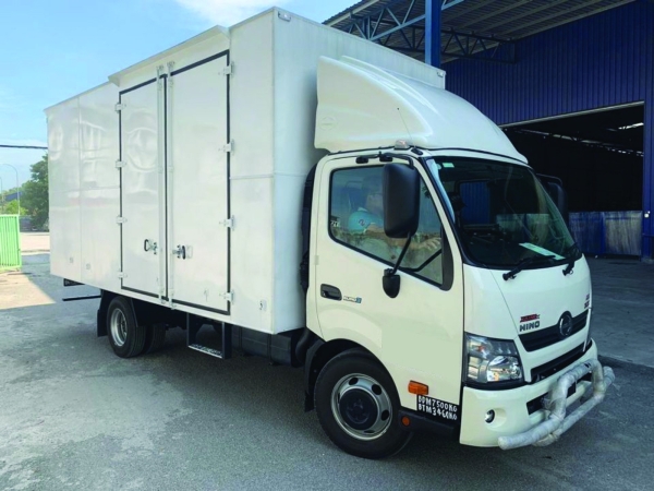 Box Van 04 Box Van Truck Body Selangor, Malaysia, Kuala Lumpur (KL), Seri Kembangan Supplier, Suppliers, Supply, Supplies | EW TRUCK BODY SPECIALIST