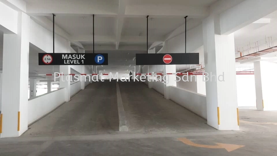 CAR PARK SIGNAGE