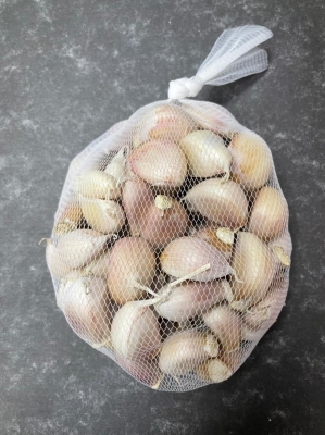 Garlic Slice   Bawang Putih  (400g)