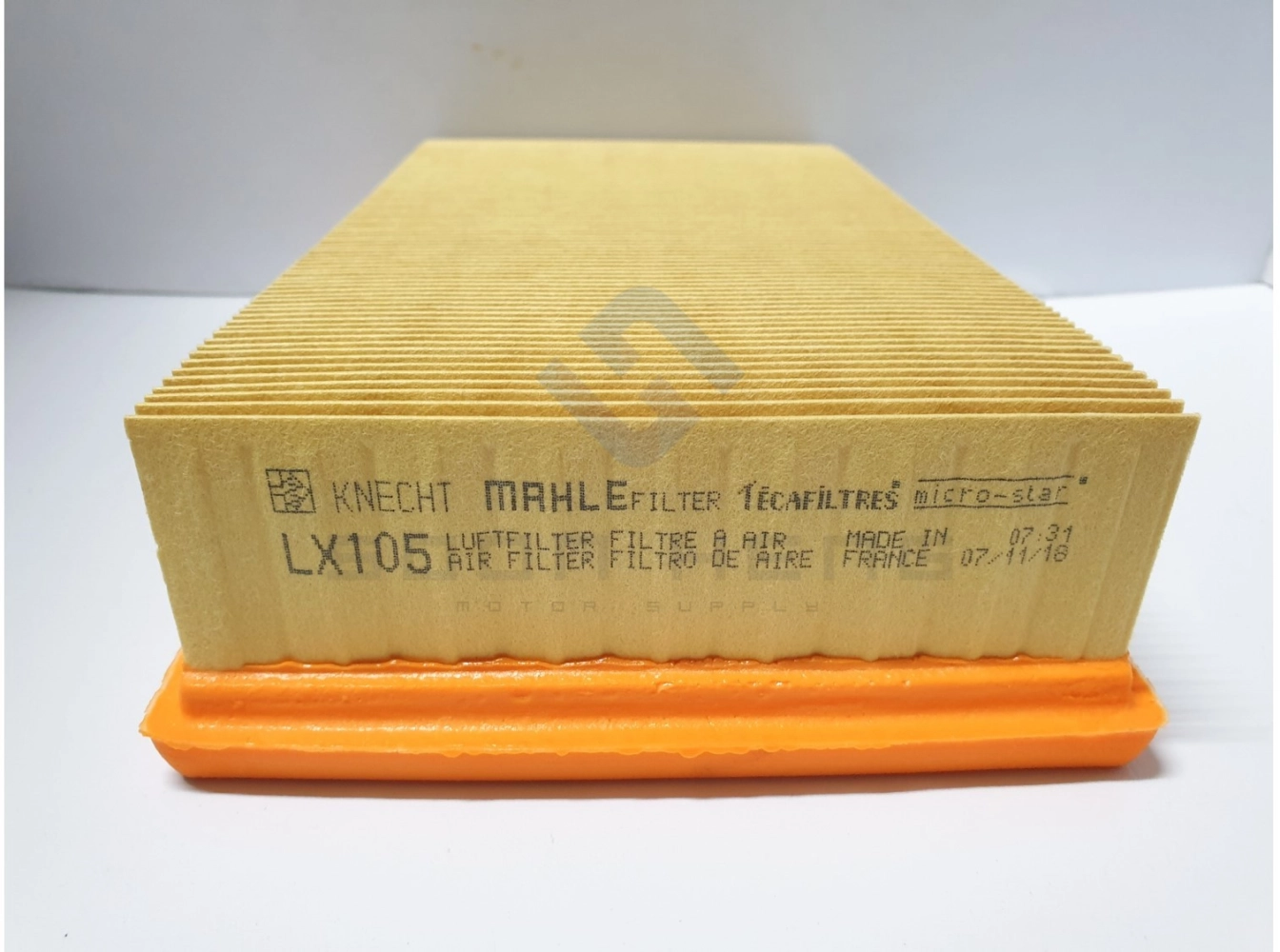 BMW E30, E36, E28, E34, E32, E31 and Z1 with Engine code M40/ M42/ M43 - Engine Air Filter (MAHLE) 