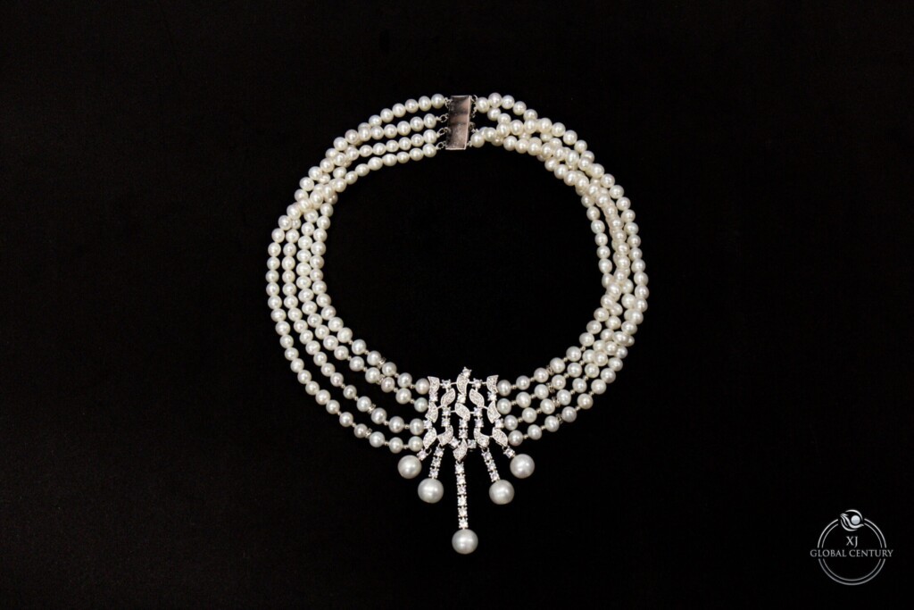 4 LAYERS CLASSIC WHITE PEARL ELEGANCE PRINCESS NECKLACE(4层公主白珍珠项链）