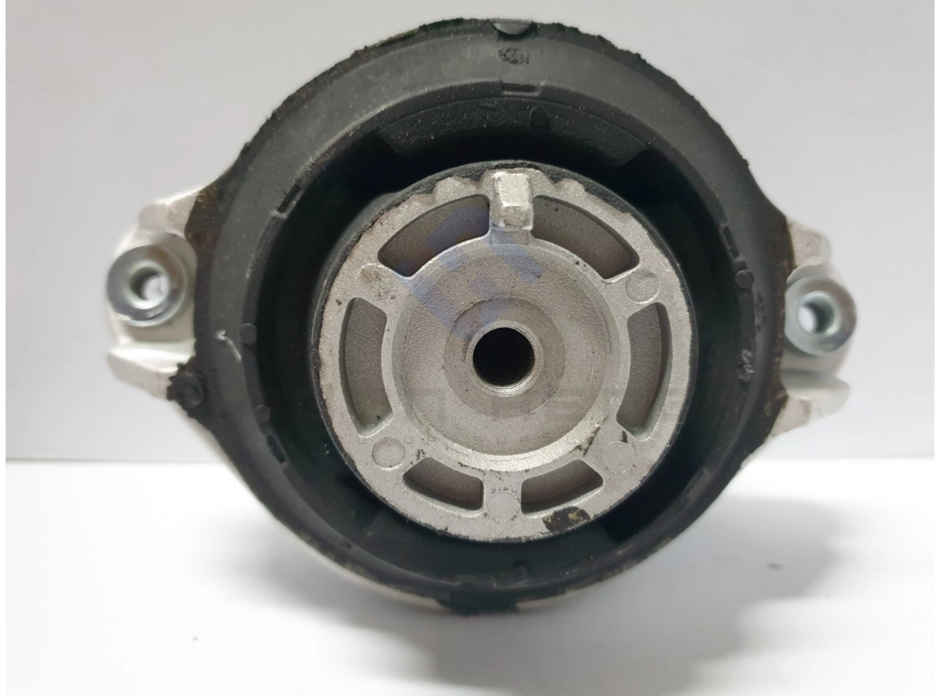 Mercedes-Benz W140 and R129 - Engine Mounting (MEYLE) 