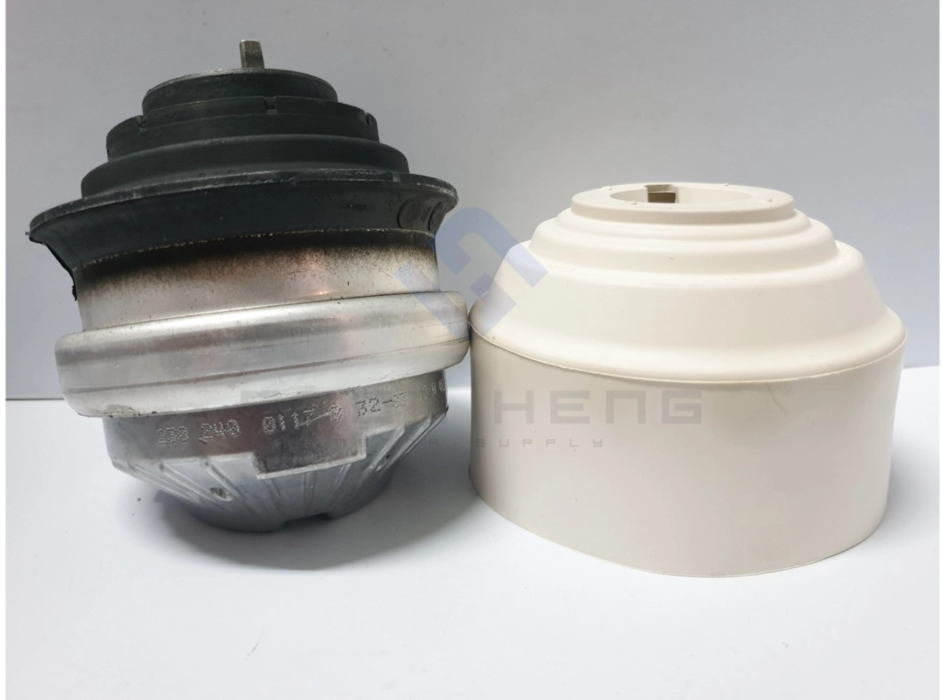 Mercedes-Benz W211 E240/ 320 and SL R230 350 - Engine Mounting (MEYLE) 