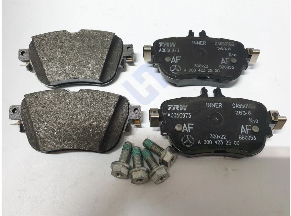 Mercedes-Benz W213, C238 - Rear Brake Pad Set (Original MB) 