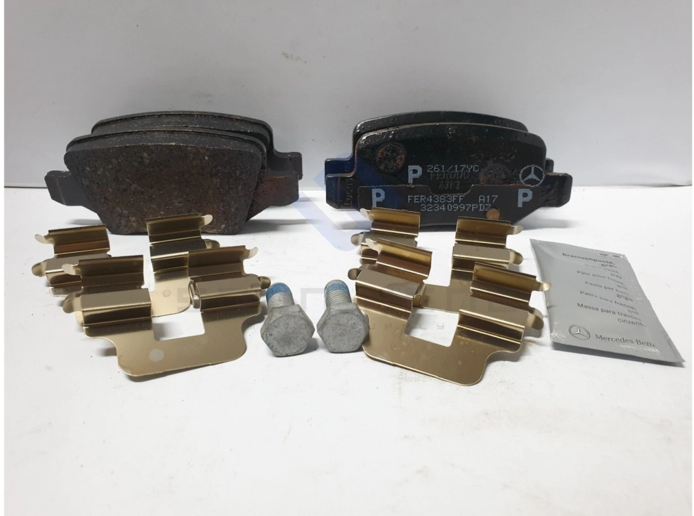 Mercedes-Benz W168, W169 and W245 - Rear Brake Pad Set (Original MB) 